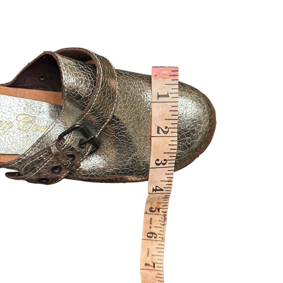 Vintage Cracked leather Silver Juicy Couture Metallic Clogs - Picture 10 of 15